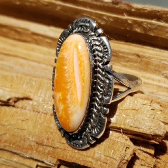 Navajo Jewelry - NEW Native American Spiny Oyster Sterling Silver